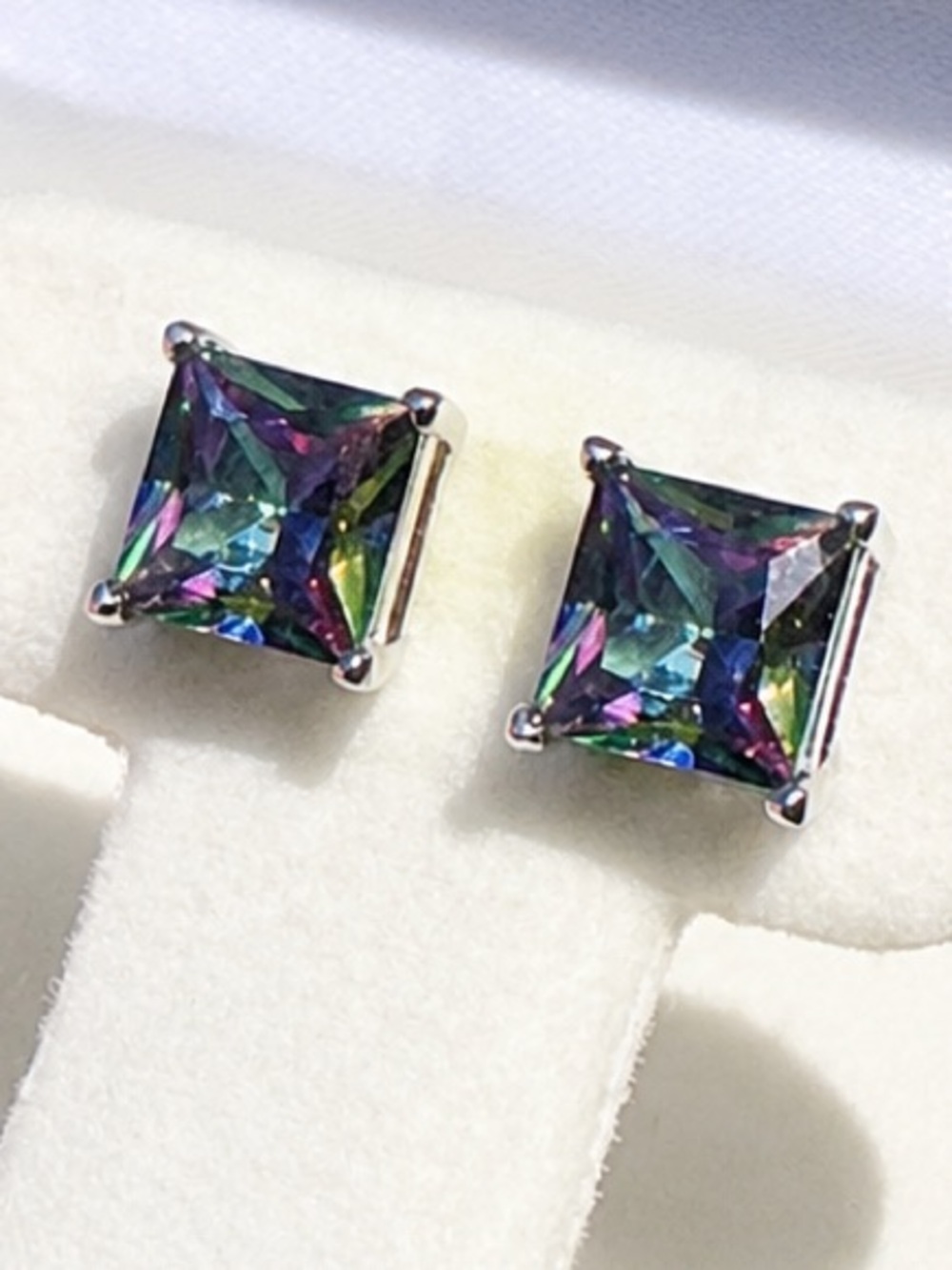 🌈-Princess Cut Mystic Topaz Rainbow Solitaire Stud Earrings
